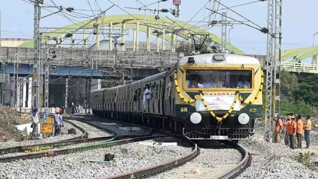 Chennai वेलाचेरी और सेंट थॉमस माउंट के बीच मेट्रो सेवा शुरू Chennai वेलाचेरी और सेंट थॉमस माउंट के बीच मेट्रो सेवा शुरू