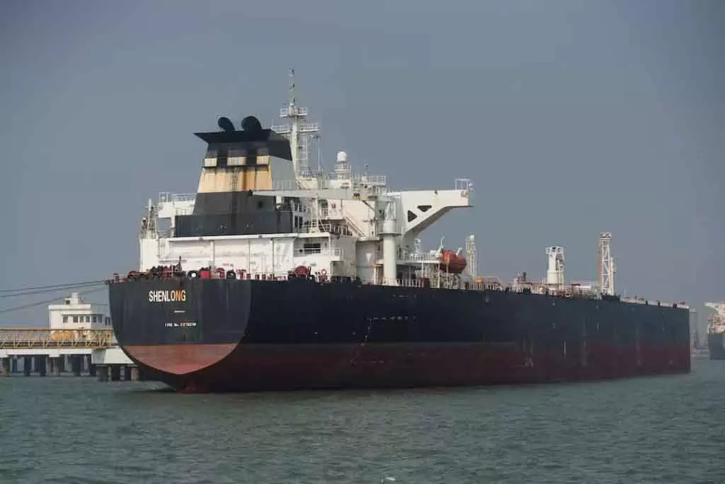 Iran ने भारतीय झंडे वाले 2 LPG टैंकरों को होर्मुज़ पार करने की अनुमति दी Iran ने भारतीय झंडे वाले 2 LPG टैंकरों को होर्मुज़ पार करने की अनुमति दी