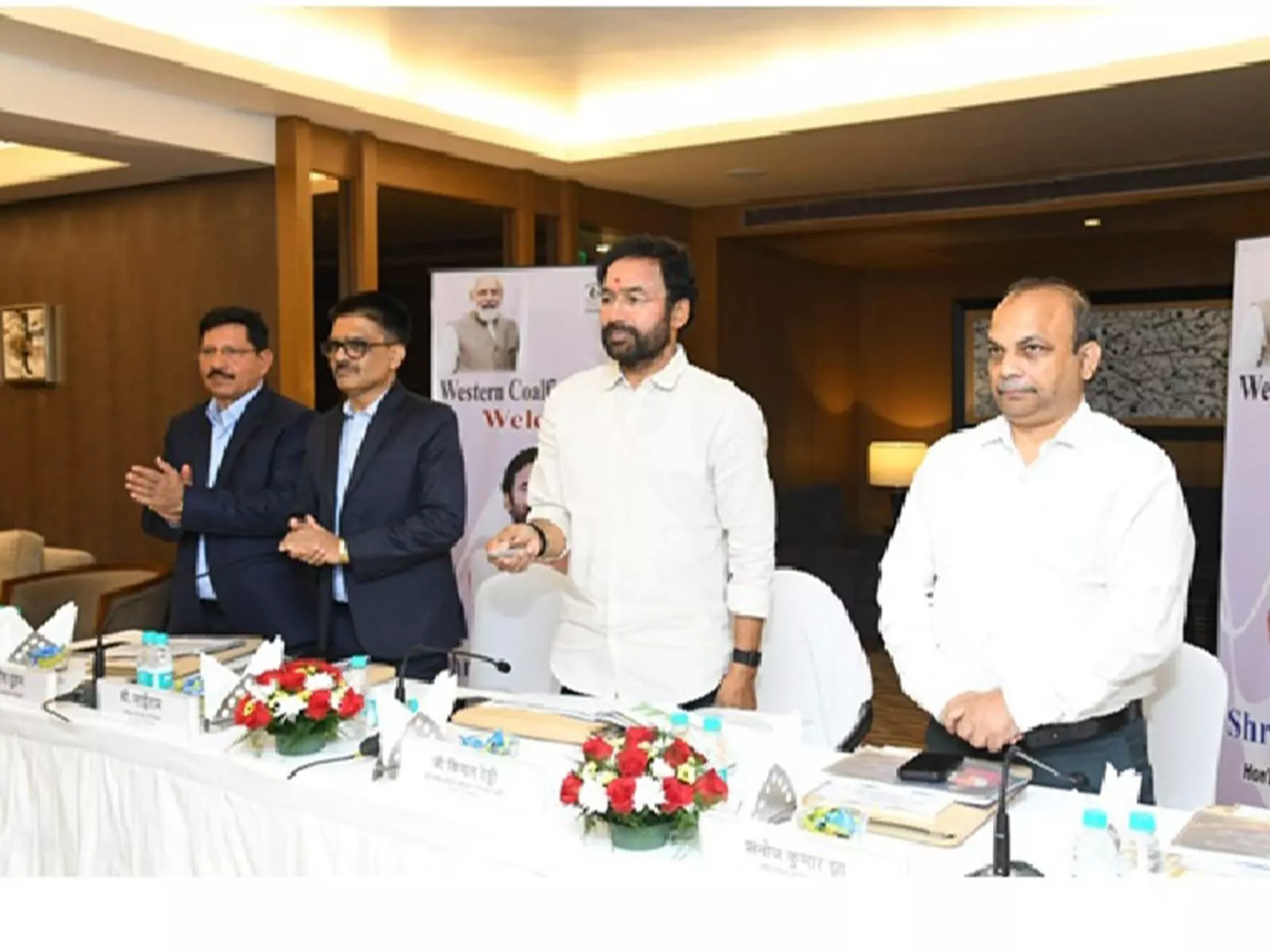 जी. किशन रेड्डी ने Nagpur में वेस्टर्न कोलफील्ड्स लिमिटेड के दौरे के दौरान कई परियोजनाओं का किया उद्घाटन जी. किशन रेड्डी ने Nagpur में वेस्टर्न कोलफील्ड्स लिमिटेड के दौरे के दौरान कई परियोजनाओं का किया उद्घाटन