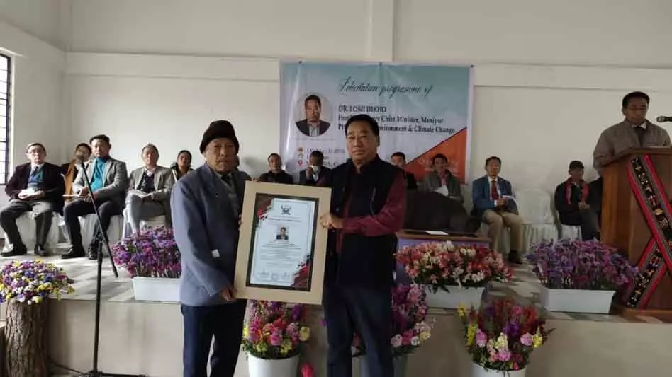 माओ काउंसिल ने Manipur के उपमुख्यमंत्री डॉ. लोसी डिखो को सम्मानित किया माओ काउंसिल ने Manipur के उपमुख्यमंत्री डॉ. लोसी डिखो को सम्मानित किया