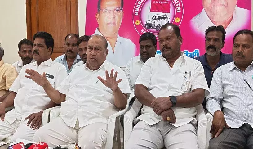 Nagam Janardhan Reddy ने लंबित जल परियोजनाओं को लेकर कार्रवाई की चेतावनी दी Nagam Janardhan Reddy ने लंबित जल परियोजनाओं को लेकर कार्रवाई की चेतावनी दी