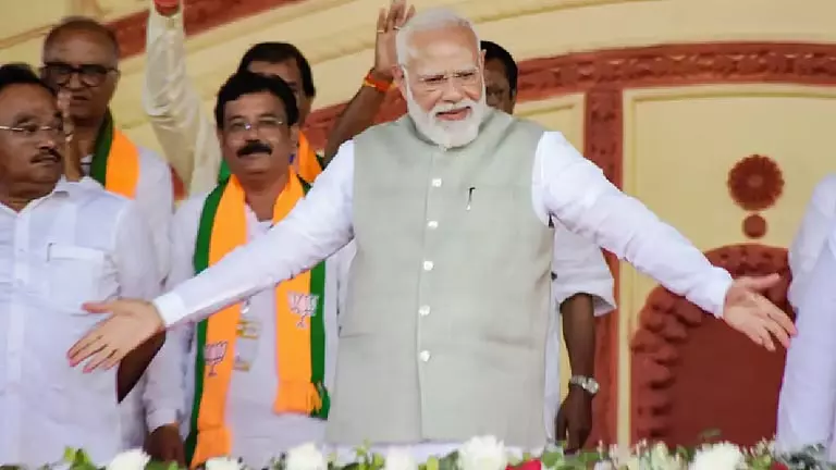 TMC की जीत के बाद मोदी ने भेजा ‘महा जंगल किंग’ का संदेश TMC की जीत के बाद मोदी ने भेजा ‘महा जंगल किंग’ का संदेश
