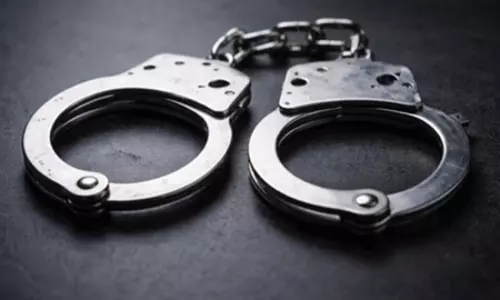 दिनदहाड़े गैंगस्टर की हत्या करने वाले गिरफ्तार, पुलिस का खुलासा दिनदहाड़े गैंगस्टर की हत्या करने वाले गिरफ्तार, पुलिस का खुलासा