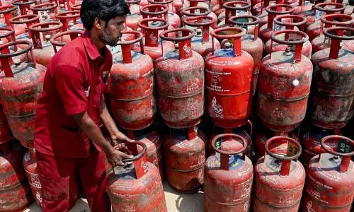 LPG की कमी के कारण Panipat की 350 औद्योगिक इकाइयाँ बंद LPG की कमी के कारण Panipat की 350 औद्योगिक इकाइयाँ बंद