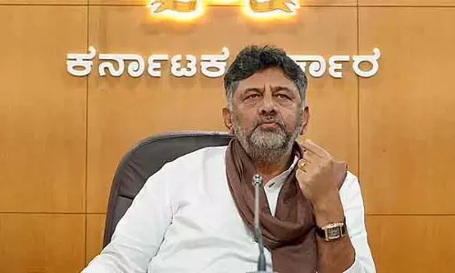 दिल्ली में राज्य के सांसदों के साथ बैठक; D.K. Shivakumar