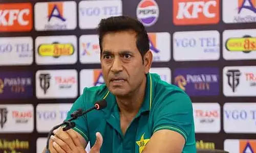 Pakistan के पूर्व खिलाड़ी ने जसप्रीत बुमराह की तुलना पाकिस्तान के उस्मान तारिक से की Pakistan के पूर्व खिलाड़ी ने जसप्रीत बुमराह की तुलना पाकिस्तान के उस्मान तारिक से की