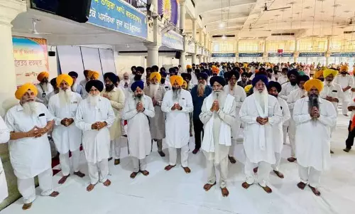 SGPC ने सिख नववर्ष मनाया, कर्मचारियों के लिए 4% DA बढ़ोतरी की घोषणा की SGPC ने सिख नववर्ष मनाया, कर्मचारियों के लिए 4% DA बढ़ोतरी की घोषणा की