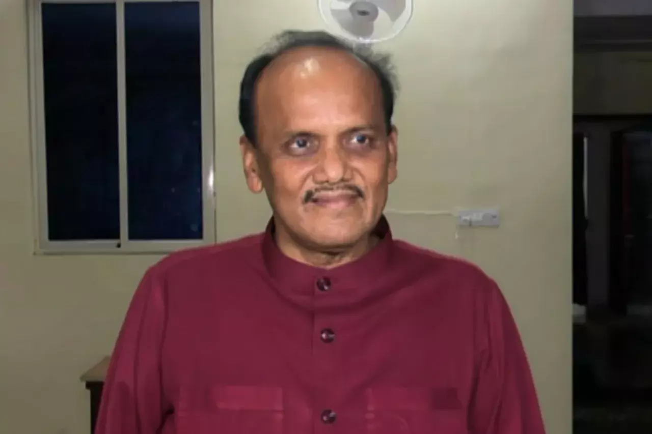 राज्यसभा उम्मीदवार संतृप्त मिश्रा से जुड़े फाउंडेशन को लेकर BJD में विवाद खड़ा हो गया