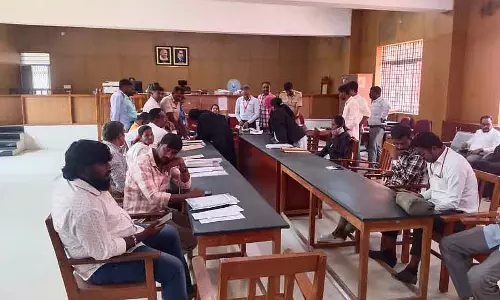 Bangarpet में राष्ट्रीय लोक अदालत: सैकड़ों मामलों का निपटारा