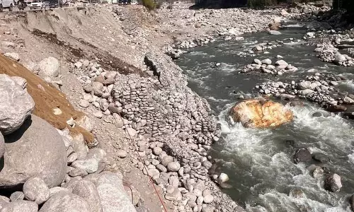 Kullu-Manali Road पर सुरक्षा दीवारों के निर्माण में देरी के पीछे व्यापक योजना