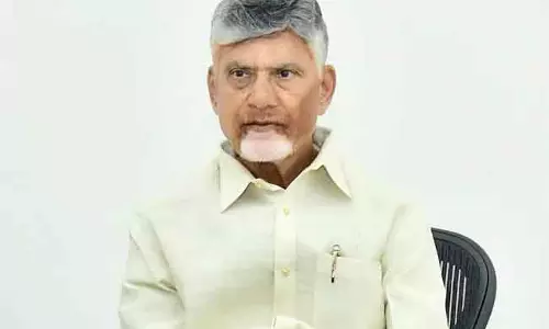 CM चंद्रबाबू नायडू ने गैस आपूर्ति को लेकर मंत्रियों को निर्देश दिए CM चंद्रबाबू नायडू ने गैस आपूर्ति को लेकर मंत्रियों को निर्देश दिए