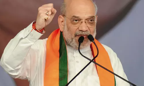 कांग्रेस ने असम के स्वास्थ्य बजट से सालाना 150 करोड़ रुपए का गबन किया: अमित शाह कांग्रेस ने असम के स्वास्थ्य बजट से सालाना 150 करोड़ रुपए का गबन किया: अमित शाह