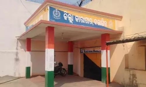 Bolangir जेल में कैदी फंदे से लटका मिला, परिवार ने हत्या का आरोप लगाया
