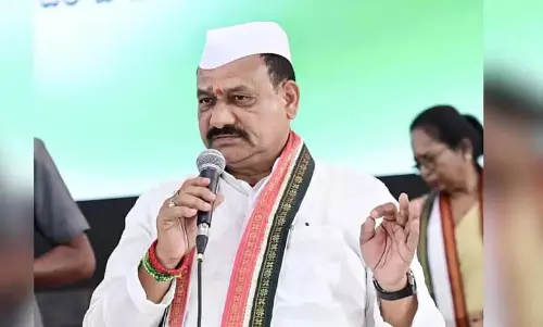 KTR का भी ड्रग टेस्ट होना चाहिए: पूर्व BRS विधायक के पॉजिटिव पाए जाने के बाद TPCC प्रमुख KTR का भी ड्रग टेस्ट होना चाहिए: पूर्व BRS विधायक के पॉजिटिव पाए जाने के बाद TPCC प्रमुख