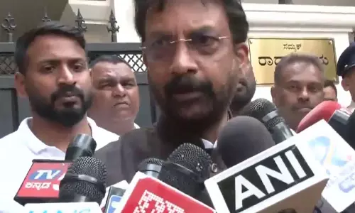 कांग्रेस ने ओडिशा में BJP पर हॉर्स-ट्रेडिंग का आरोप लगाया, विधायकों को 5 करोड़ रुपये की पेशकश का दावा कांग्रेस ने ओडिशा में BJP पर हॉर्स-ट्रेडिंग का आरोप लगाया, विधायकों को 5 करोड़ रुपये की पेशकश का दावा