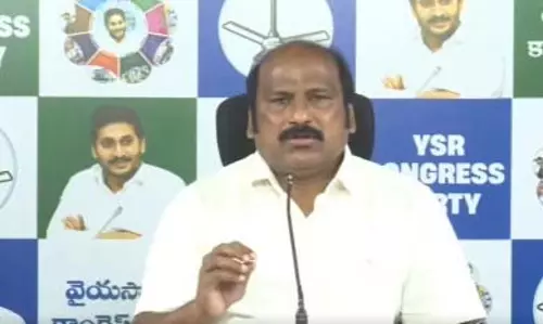 YSRCP ने टीडीपी सांसद महेश यादव पर ड्रग्स आरोपों के चलते कार्रवाई की मांग की YSRCP ने टीडीपी सांसद महेश यादव पर ड्रग्स आरोपों के चलते कार्रवाई की मांग की