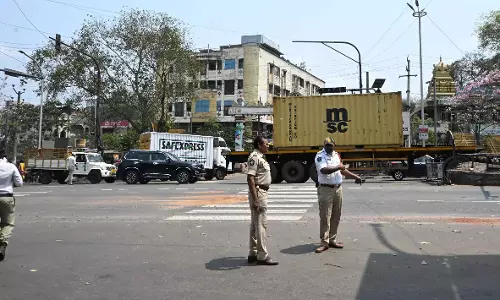 Visakhapatnam में NH-16 पर दो सड़क हादसों में तीन की मौत, दो घायल