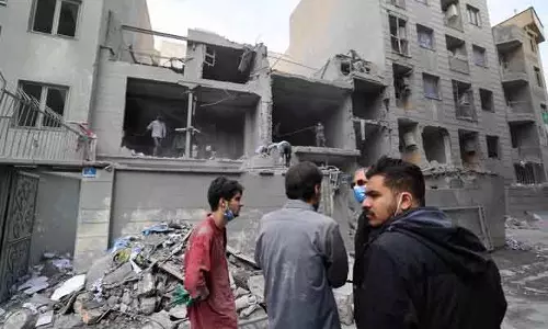 Iran बातचीत में रुचि नहीं रखता: विदेश मंत्री अराघची Iran बातचीत में रुचि नहीं रखता: विदेश मंत्री अराघची
