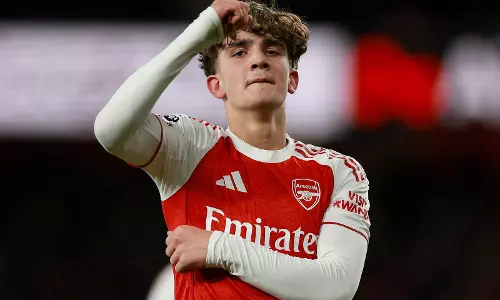 Arsenal के विंगर मैक्स डाउमैन प्रीमियर लीग के सबसे कम उम्र के स्कोरर बन गए