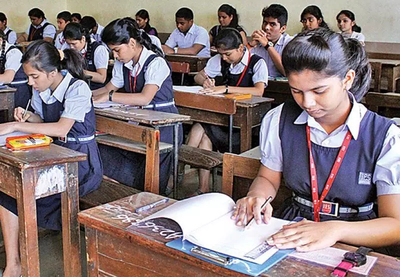 स्कूल खोलने का समय बदला गया, सुबह 7.30 बजे से लगेगी क्लास स्कूल खोलने का समय बदला गया, सुबह 7.30 बजे से लगेगी क्लास