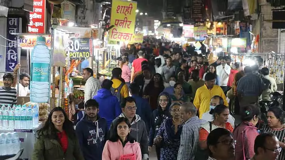 Indore : कमी का असर बढ़ने से फ़ूड हब्स मुश्किल में Indore : कमी का असर बढ़ने से फ़ूड हब्स मुश्किल में
