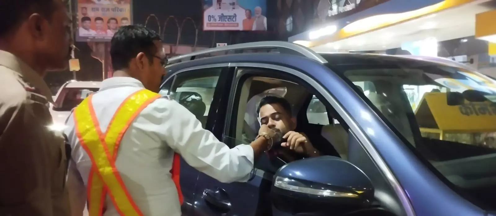 132 नशेड़ी वाहन चालक पर कार्रवाई, कटा चालान 132 नशेड़ी वाहन चालक पर कार्रवाई, कटा चालान