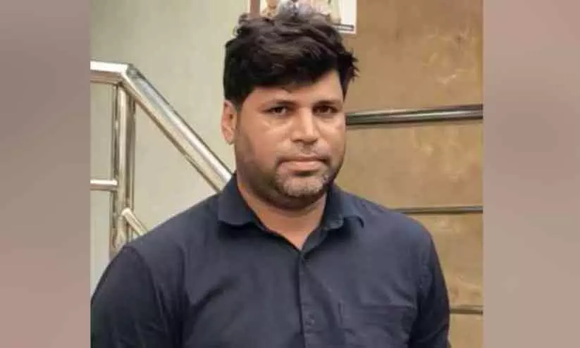 Kerala : प्रतिबंधित तंबाकू उत्पादों के साथ युवक गिरफ्तार Kerala : प्रतिबंधित तंबाकू उत्पादों के साथ युवक गिरफ्तार
