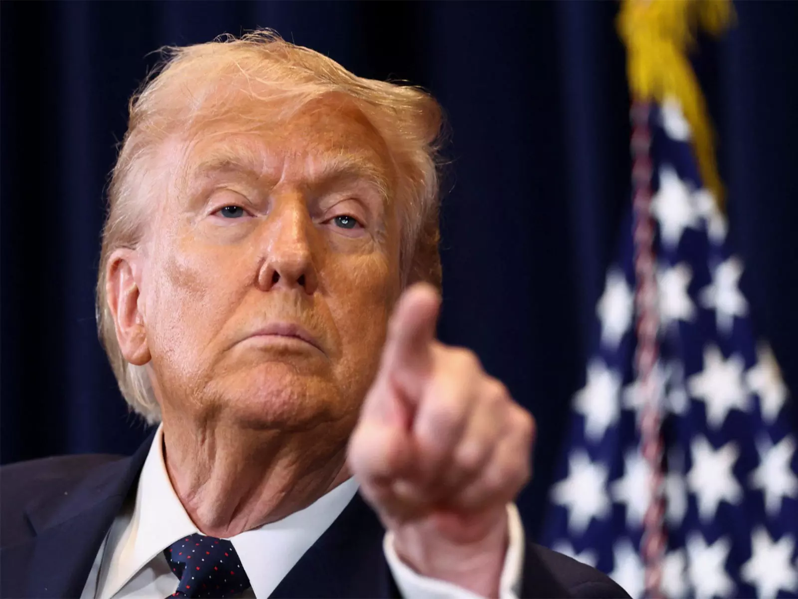 Trump ने ईरान से आत्मसमर्पण की मांग की और खतरे पूरी तरह खत्म करने की कसम खाई Trump ने ईरान से आत्मसमर्पण की मांग की और खतरे पूरी तरह खत्म करने की कसम खाई