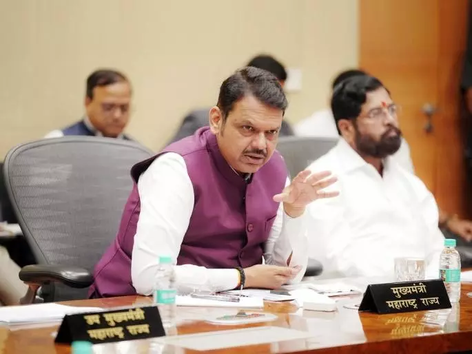CM देवेंद्र फडणवीस ने बारामती और राहुरी उपचुनावों पर सीधे तौर पर बात की CM देवेंद्र फडणवीस ने बारामती और राहुरी उपचुनावों पर सीधे तौर पर बात की