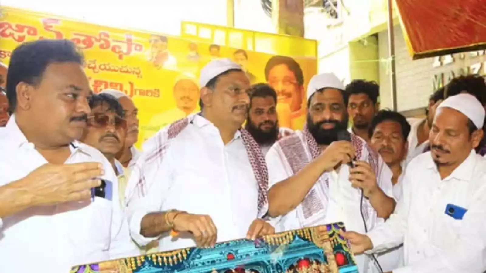 Vijayawada में रमज़ान किट वितरण कार्यक्रम Vijayawada में रमज़ान किट वितरण कार्यक्रम