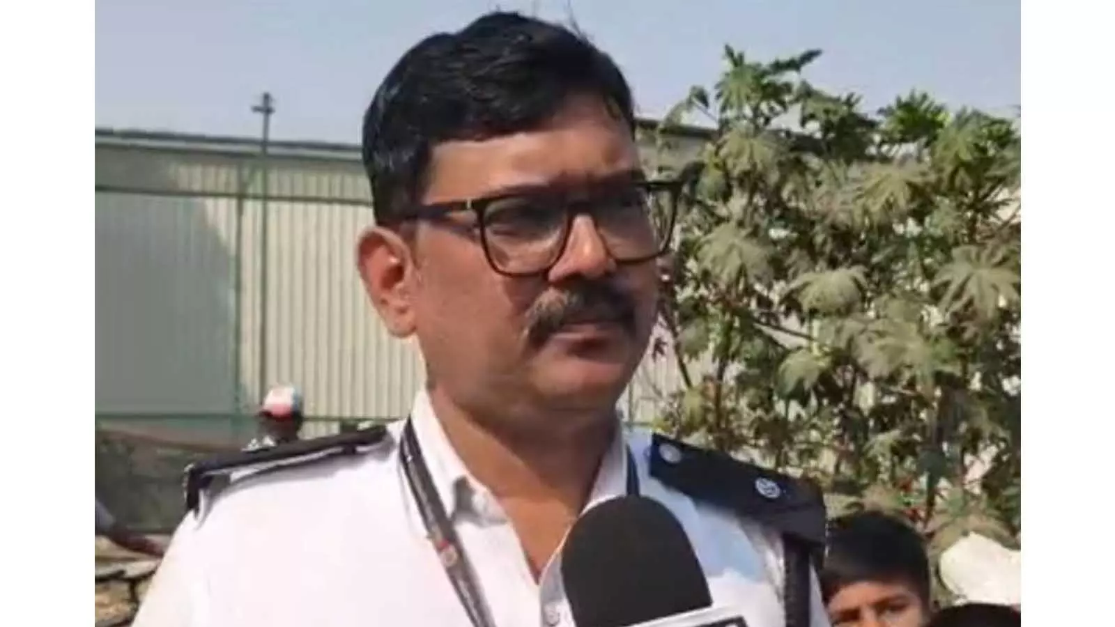 Pimpri Chinchwad में कबाड़ के गोदाम में लगी आग, किसी के हताहत होने की खबर नहीं Pimpri Chinchwad में कबाड़ के गोदाम में लगी आग, किसी के हताहत होने की खबर नहीं
