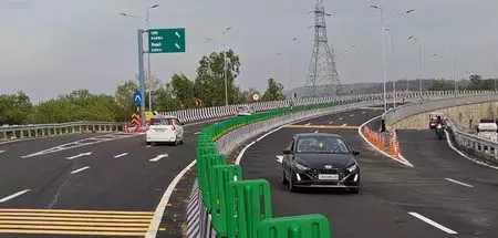 जम्मू-कश्मीर: बसंतर नदी पर तीसरे नए पुल को लेकर सांबा के लोग उत्साहित जम्मू-कश्मीर: बसंतर नदी पर तीसरे नए पुल को लेकर सांबा के लोग उत्साहित