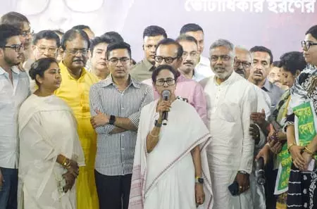 4 मई को मतगणना के दिन पश्चिम बंगाल में भाजपा सरकार बनाएगी: समिक भट्टाचार्य 4 मई को मतगणना के दिन पश्चिम बंगाल में भाजपा सरकार बनाएगी: समिक भट्टाचार्य