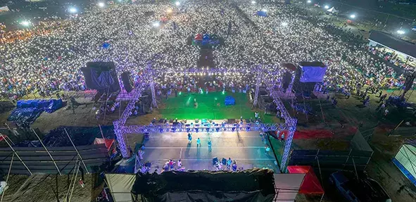 HOLLONGI: पुनरुद्धार और उपचार उत्सव आयोजित HOLLONGI: पुनरुद्धार और उपचार उत्सव आयोजित