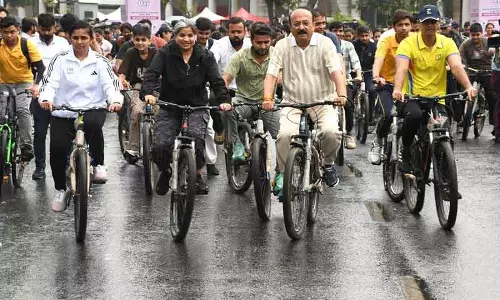 Delhi CP में साइकिल रैली: हरे-भरे कल की ओर कदम