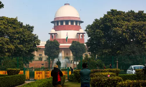 देशभर में बढ़ते डिजिटल अरेस्ट के मामले पर सुप्रीम कोर्ट अगले सप्ताह करेगा सुनवाई देशभर में बढ़ते डिजिटल अरेस्ट के मामले पर सुप्रीम कोर्ट अगले सप्ताह करेगा सुनवाई