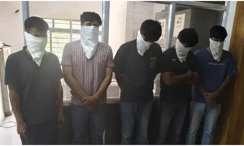 AIIMS डॉक्टर सुसाइड केस: 17 पन्नों के सुसाइड नोट से बड़ा खुलासा, पुलिस ने 5 साथी डॉक्टरों को किया गिरफ्तार AIIMS डॉक्टर सुसाइड केस: 17 पन्नों के सुसाइड नोट से बड़ा खुलासा, पुलिस ने 5 साथी डॉक्टरों को किया गिरफ्तार