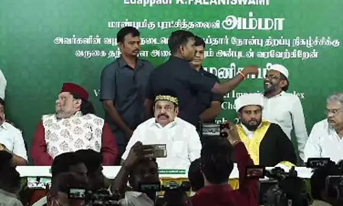 AIADMK ने इफ़्तार पार्टी का आयोजन किया, EPS ने विजय के साथ बातचीत की अटकलों को खारिज किया