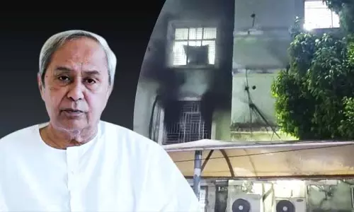 नवीन पटनायक ने SCB अस्पताल अग्निकांड के पीड़ितों की मौत पर शोक व्यक्त किया नवीन पटनायक ने SCB अस्पताल अग्निकांड के पीड़ितों की मौत पर शोक व्यक्त किया
