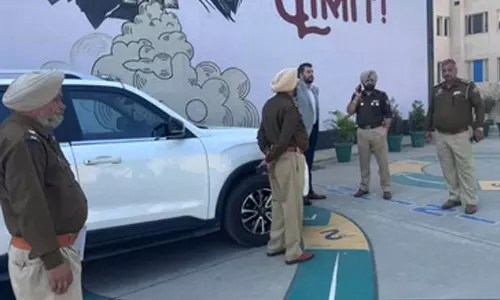 Jalandhar: परीक्षा से पहले धमकी भरा ईमेल, स्कूल खाली कराए गए Jalandhar: परीक्षा से पहले धमकी भरा ईमेल, स्कूल खाली कराए गए