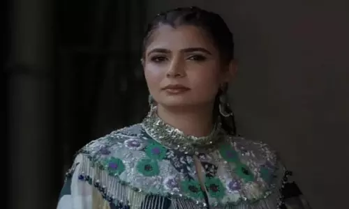 Chinmayi Sripaada ने कमल, रजनीकांत की आलोचना की; स्पार्क्स बैकलैश ऑनलाइन