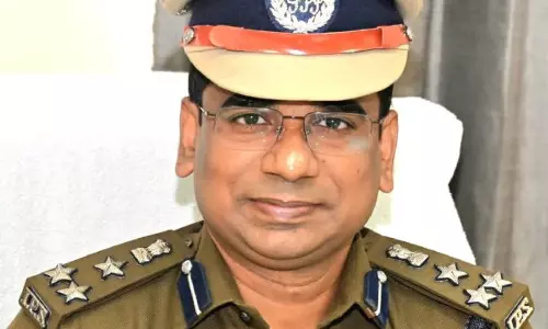 CISF में डीआईजी बनाए गए रायपुर के एसपी रहे IPS संतोष सिंह CISF में डीआईजी बनाए गए रायपुर के एसपी रहे IPS संतोष सिंह
