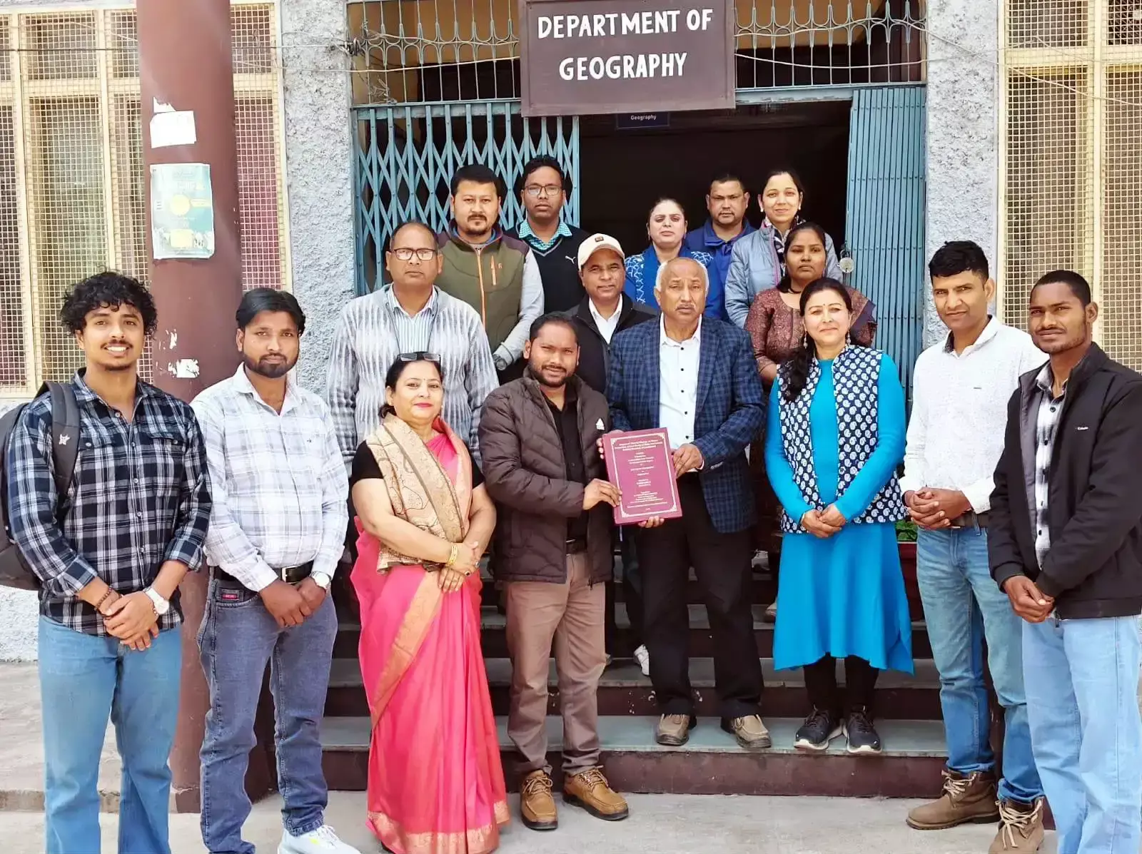 Nainital: पर्यावरणीय बदलाव से पानी की आपूर्ति पर असर, जल संरक्षण की जरूरत बढ़ी Nainital: पर्यावरणीय बदलाव से पानी की आपूर्ति पर असर, जल संरक्षण की जरूरत बढ़ी