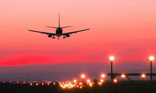 West Asia में संघर्ष के कारण भारतीय एयरलाइंस ने 4,335 और विदेशी विमानन कंपनियों ने 1,187 उड़ानें रद्द की West Asia में संघर्ष के कारण भारतीय एयरलाइंस ने 4,335 और विदेशी विमानन कंपनियों ने 1,187 उड़ानें रद्द की