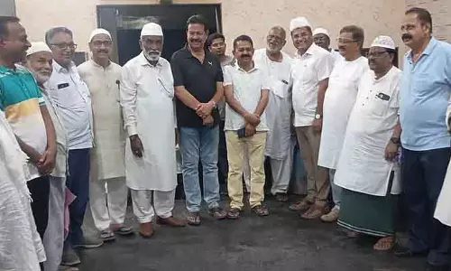 Harihar : ब्राह्मण विकास निगम के निदेशक द्वारा इफ़्तार पार्टी का आयोजन Harihar : ब्राह्मण विकास निगम के निदेशक द्वारा इफ़्तार पार्टी का आयोजन