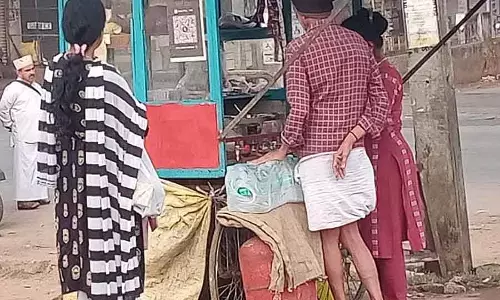 Mudigere : सिलेंडर की आपूर्ति में कमी, कई होटल बंद Mudigere : सिलेंडर की आपूर्ति में कमी, कई होटल बंद