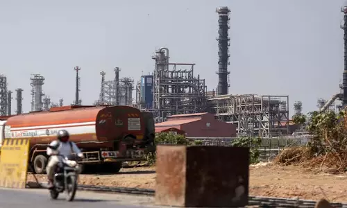 Ural तेल की मांग बढ़ने से भारत में रूसी तेल की कीमतें रिकॉर्ड स्तर पर पहुंच गईं Ural तेल की मांग बढ़ने से भारत में रूसी तेल की कीमतें रिकॉर्ड स्तर पर पहुंच गईं