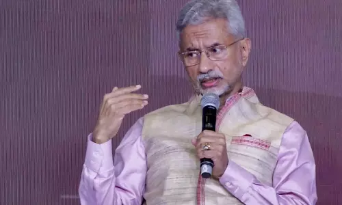 Hormuz से जहाजों पर ईरान से कोई व्यापक समझौता नहीं: जयशंकर Hormuz से जहाजों पर ईरान से कोई व्यापक समझौता नहीं: जयशंकर