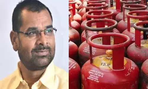 Sangli में दिशा समिति की बैठक में गैस आपूर्ति का मुद्दा छाया रहा Sangli में दिशा समिति की बैठक में गैस आपूर्ति का मुद्दा छाया रहा
