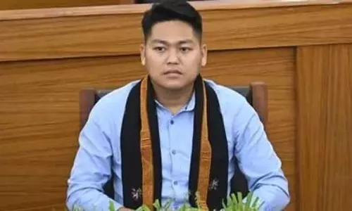 Tripura विधायक पॉल डांग्शु ने छात्रों पर नस्लीय भेदभाव पर चिंता जताई Tripura विधायक पॉल डांग्शु ने छात्रों पर नस्लीय भेदभाव पर चिंता जताई